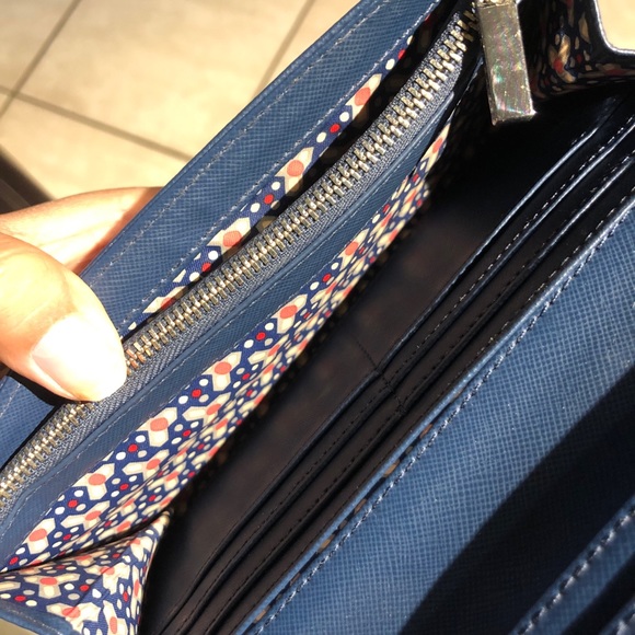 Tory Burch Wallet - Picture 2 of 5